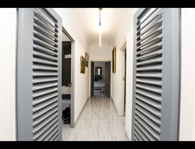 3 BEDROOM APARTMENT FOR SALE IN ESSENWOOD